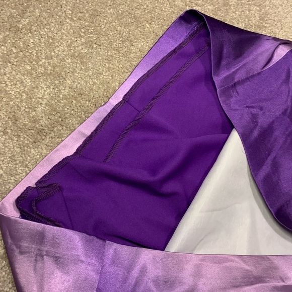 Le chateau Dress In size M. - Picture 12 of 12